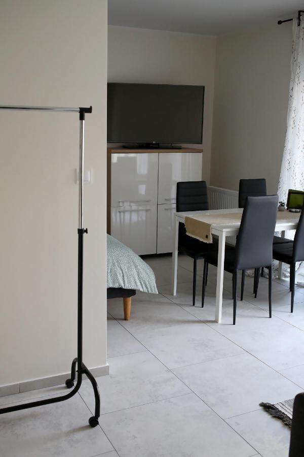 Apartament ニエホジェ エクステリア 写真